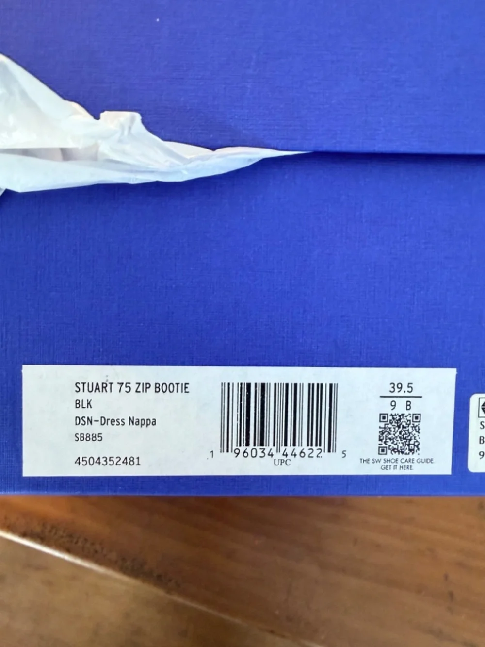 New In Box Stuart Weitzman 